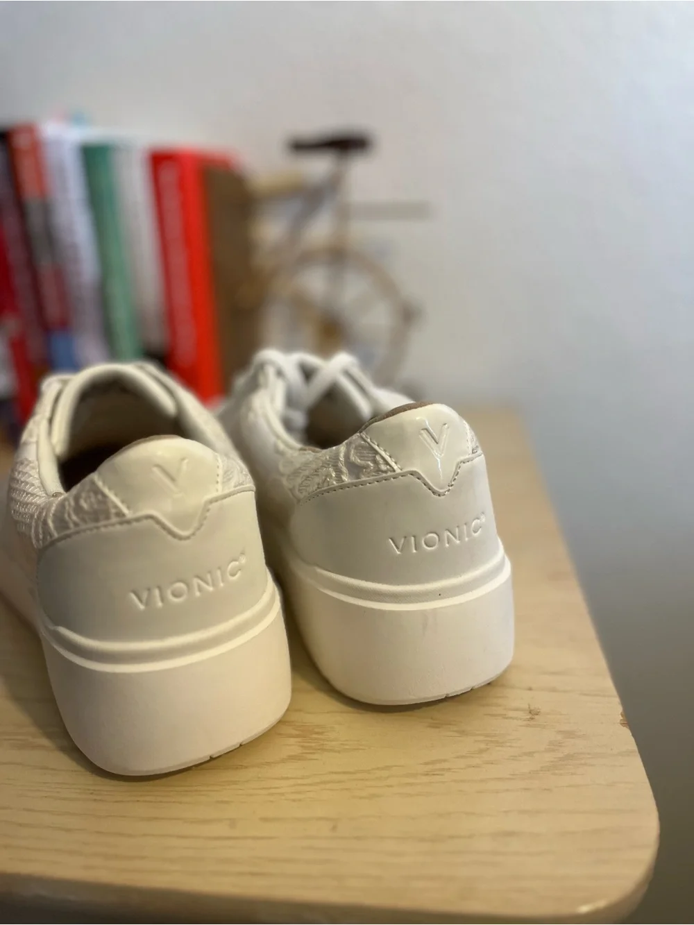 Vionic White Lace-Up Floral Detail Sneakers